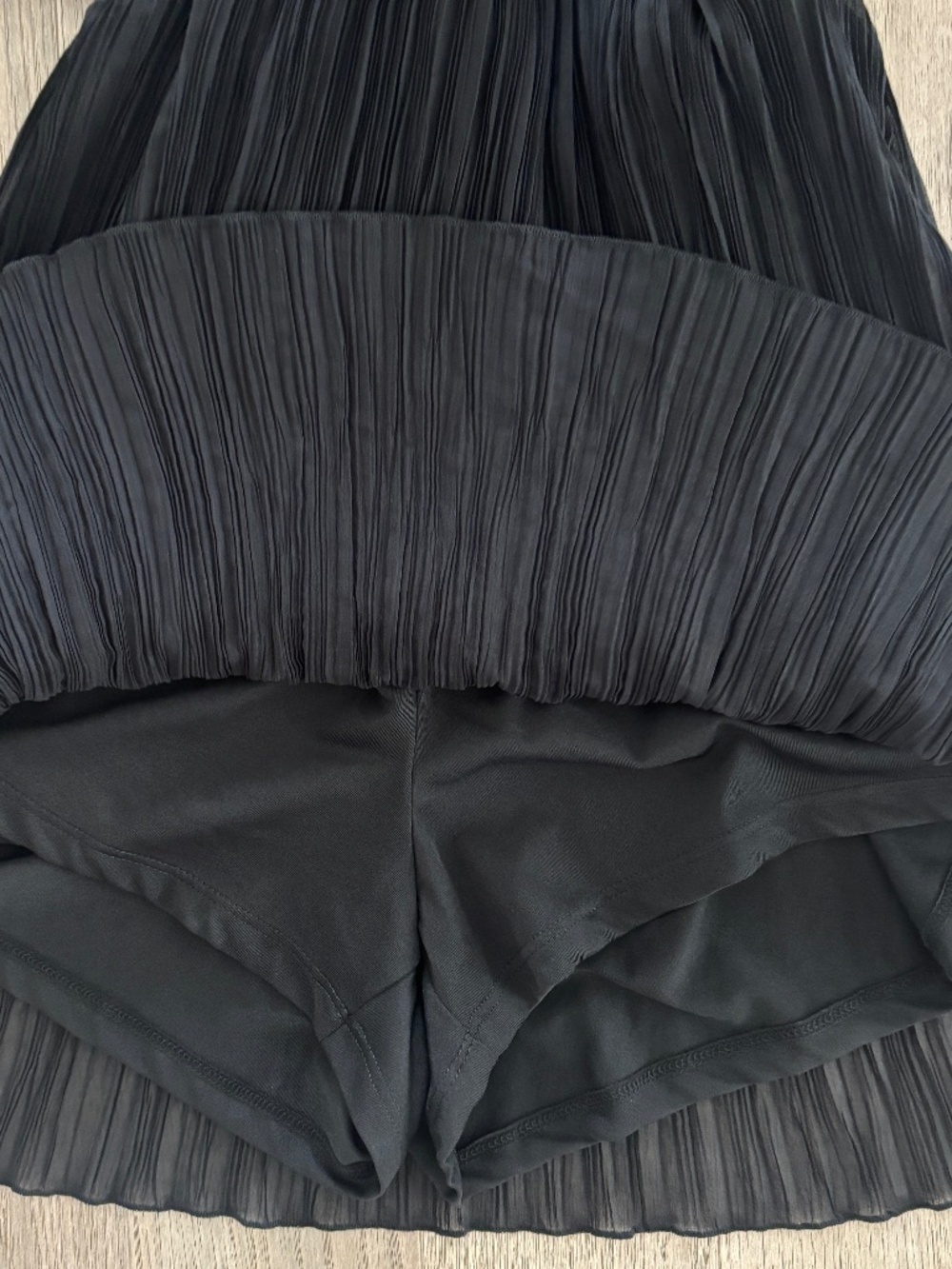 Zara Short Pleated Jumpsuit - Black Size XS - Picture 9 of 11